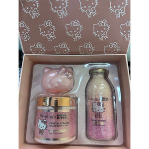 The Crème Shop x Hello Kitty ￼